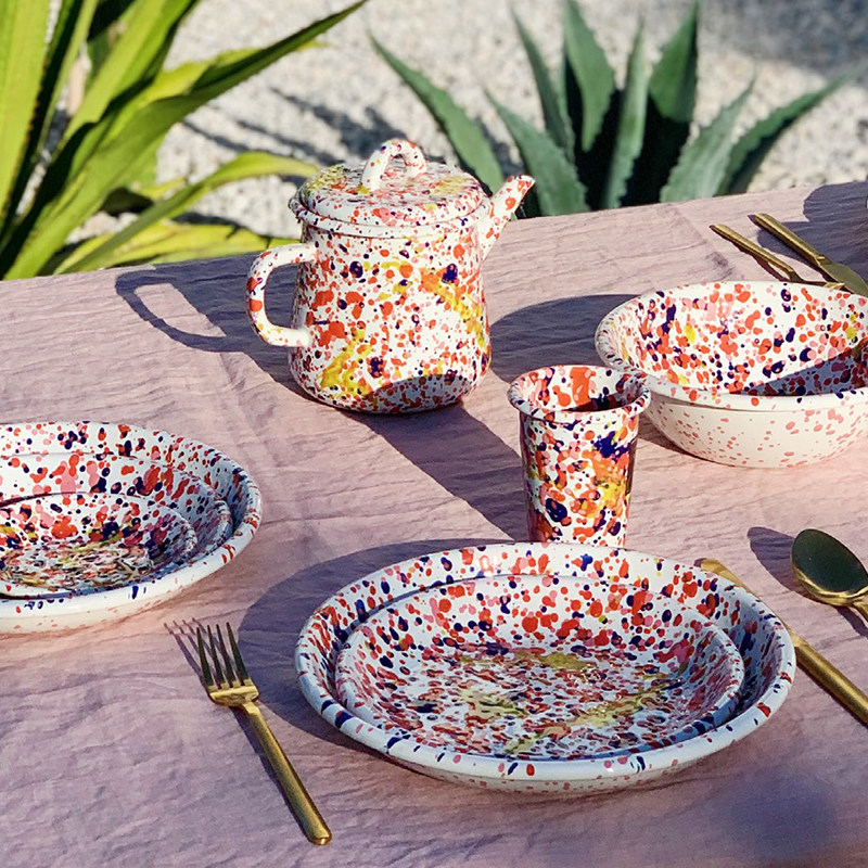 土耳其bornn搪瓷餐具手工珐琅盘子牛奶杯沙拉碗