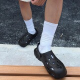 软底轻盈洞洞鞋 男士百搭一鞋两穿券后9.88元包邮