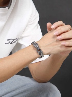 时尚个性饰品欧美潮人S925银霸气狼头双层铸造Q男款手链古巴情侣