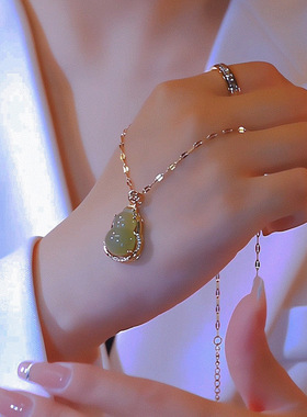 爆款小葫芦项链轻奢时尚高级感小众首饰女百搭妈妈饰品