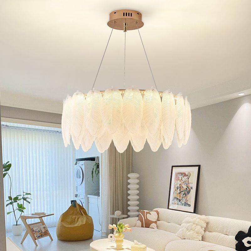 法式油风吊灯轻奶网奢羽毛珍珠ins红480大现气后代客厅卧室灯具 - 图1