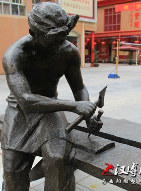 传统工艺木匠人物雕塑民俗小品雕塑玻璃钢仿铜雕塑公园景观雕塑