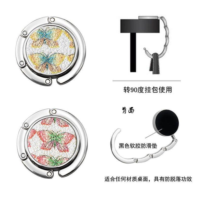 创意便携式包包挂钩桌边挂包器圆形皮料多图案折叠金属随身挂包钩 - 图2