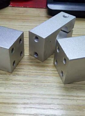 支柱固定块带螺纹平行光轴单孔固定夹近接开关夹座传感器固定夹12