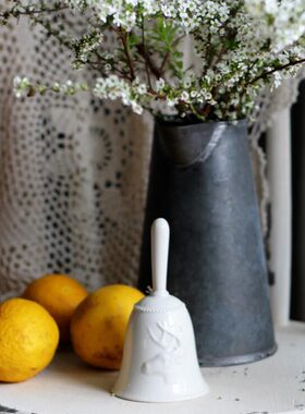 大牌原单 美式乡村风格鹿头浮雕陶瓷摇铃 拍摄布景道具 特色摆件