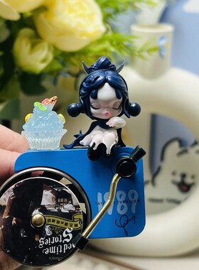 哭娃系列车载香薰可爱潮玩汽车空调出风口夹车内装饰摆件