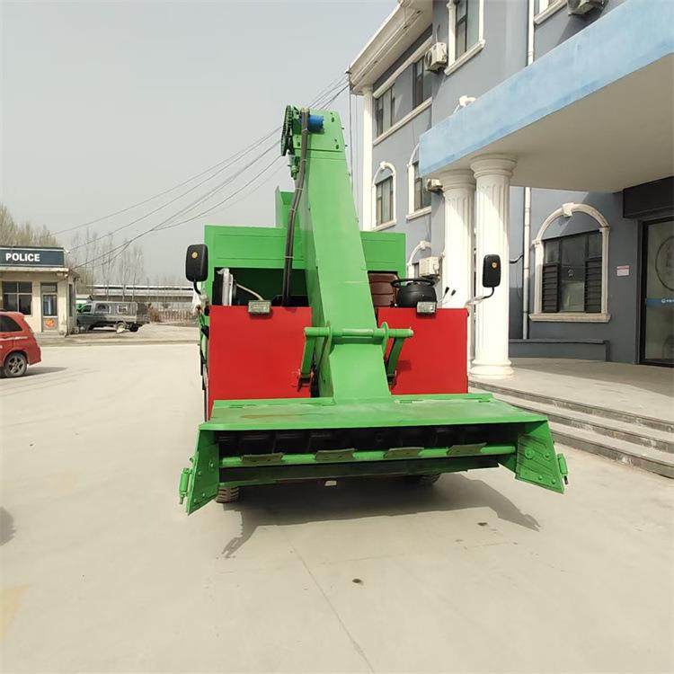 牛场养殖场清粪车 圈舍内扒粪清理机 五立方螺旋缴粪装车机,淘宝优惠券,粉丝福利购,淘宝优惠卷