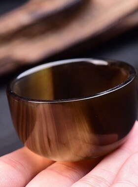 天然老羊角酒杯藏区摆件工艺品 把件满血角质 养生养身 文玩 礼品