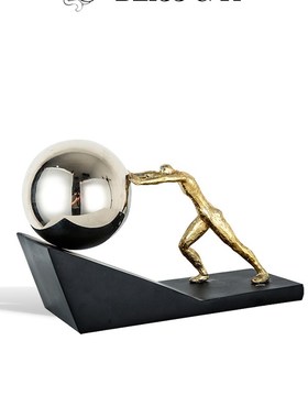 现代轻奢艺术金属推球人摆件客厅书E柜桌面软装创意金色人物装饰