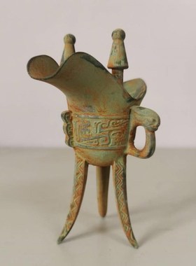 仿古青铜器书房风水复古摆件乾隆杯爵古玩做旧镇宅家居饰品老礼品