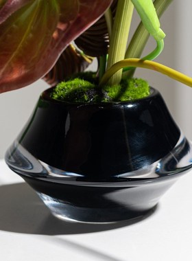 现代轻奢仿真花艺绿植简约插花器营销中心洽谈桌面高级感软装摆件