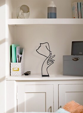 轻奢风铁艺捏纸手模桌面摆件居家办公台创意金属艺术装饰品送礼物