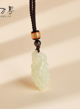 天然和田玉孔雀吊坠女款