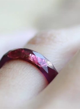 狮心兔 手工制作 尾戒指 深紫红戒指 金箔女戒 大码树脂刻面戒指