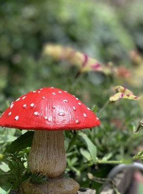花园别墅园林户外草坪装饰品庭院树脂蘑菇田园景观工艺园艺杂摆件