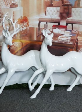 抽象光滑梅花鹿户外玻璃钢摆件雕塑花园林别墅景观装饰品商场客厅
