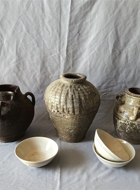 民俗老旧花瓶陶瓷摆件手工粗陶罐酒坛白碗影视道具摆件老物件