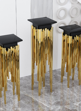 样板间抽象人物雕塑摆件现轻奢基底座售楼处酒店落地摆台