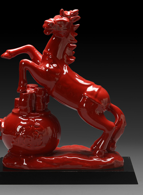 马摆品马到成功中国红瓷家居开财饰品公司招业礼件博盛