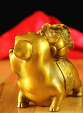 百财金猪摆件生肖猪拉白菜招财富贵猪客厅桌面装饰送礼