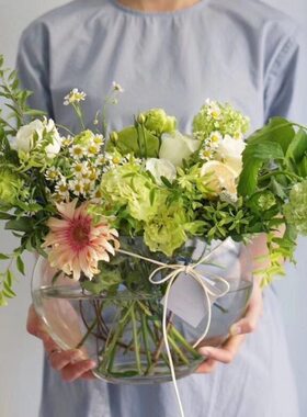 水晶扁口金鱼缸摆件花瓶现代简约透明玻璃绿萝花器装饰创意