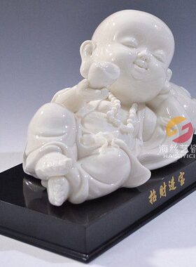 白瓷招财进宝小沙弥小和尚家居办公礼品创意工艺品可爱摆件