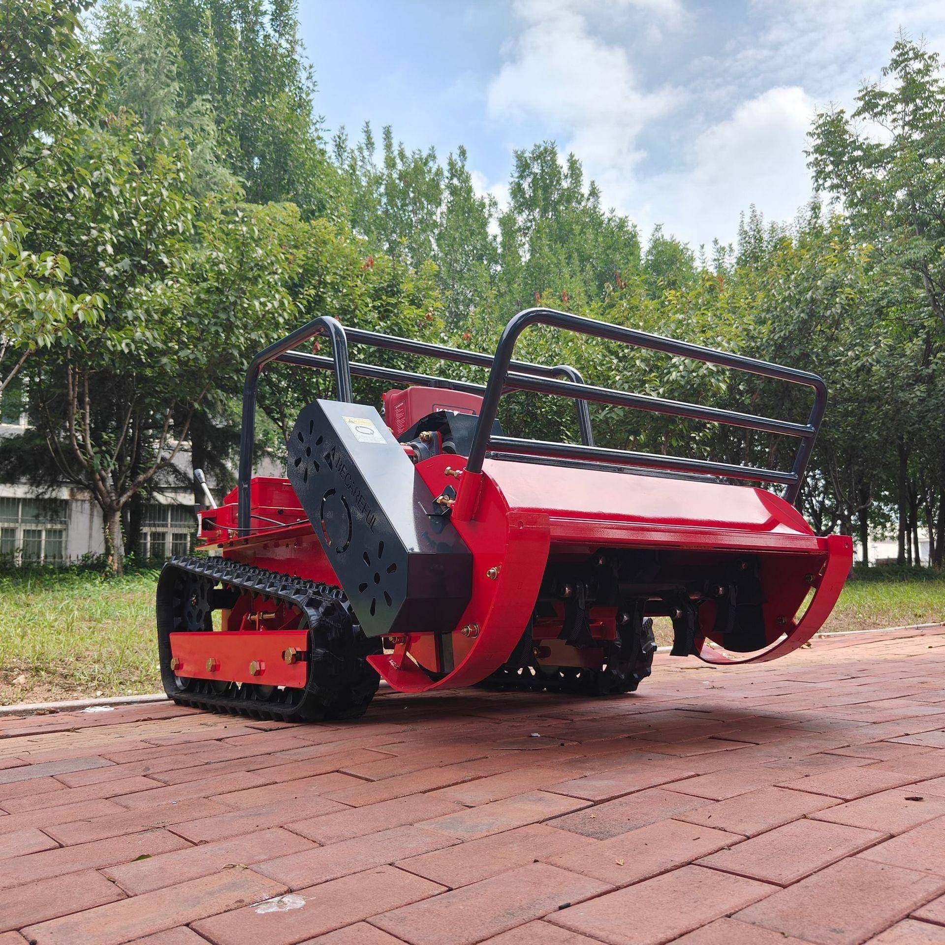 工厂生产直发柴油遥控割草机加装推雪铲可割草/铲雪一机多用,淘宝优惠券,粉丝福利购,淘宝优惠卷