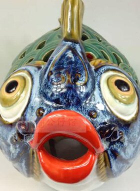 陶瓷工艺品石湾公仔家居装饰品礼品客厅酒柜玄关招财摆件接吻鱼