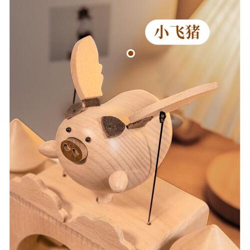 飞天小猪呆萌可爱创意高端音乐盒儿童节日生日礼物可充电手工原木 - 图2