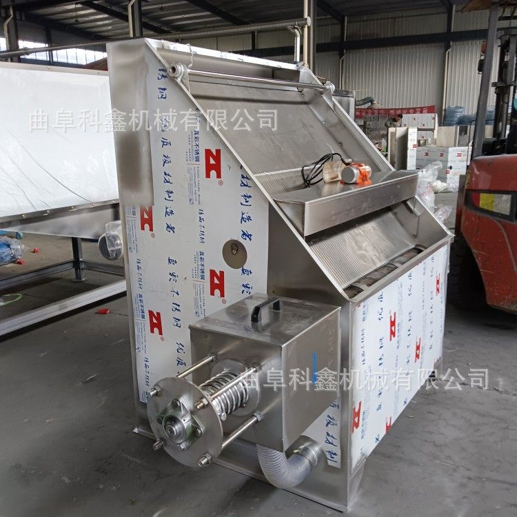 禽畜粪便干湿分离机 水泡猪粪斜筛式脱水机 螺旋挤压纸浆挤干机,淘宝优惠券,粉丝福利购,淘宝优惠卷