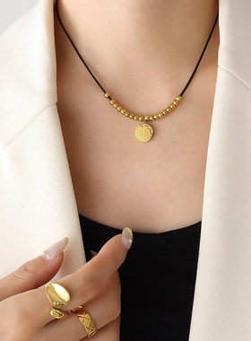 钛钢福字圆牌吊坠钢珠皮绳项链港风时尚潮流小众设计气质感锁骨链