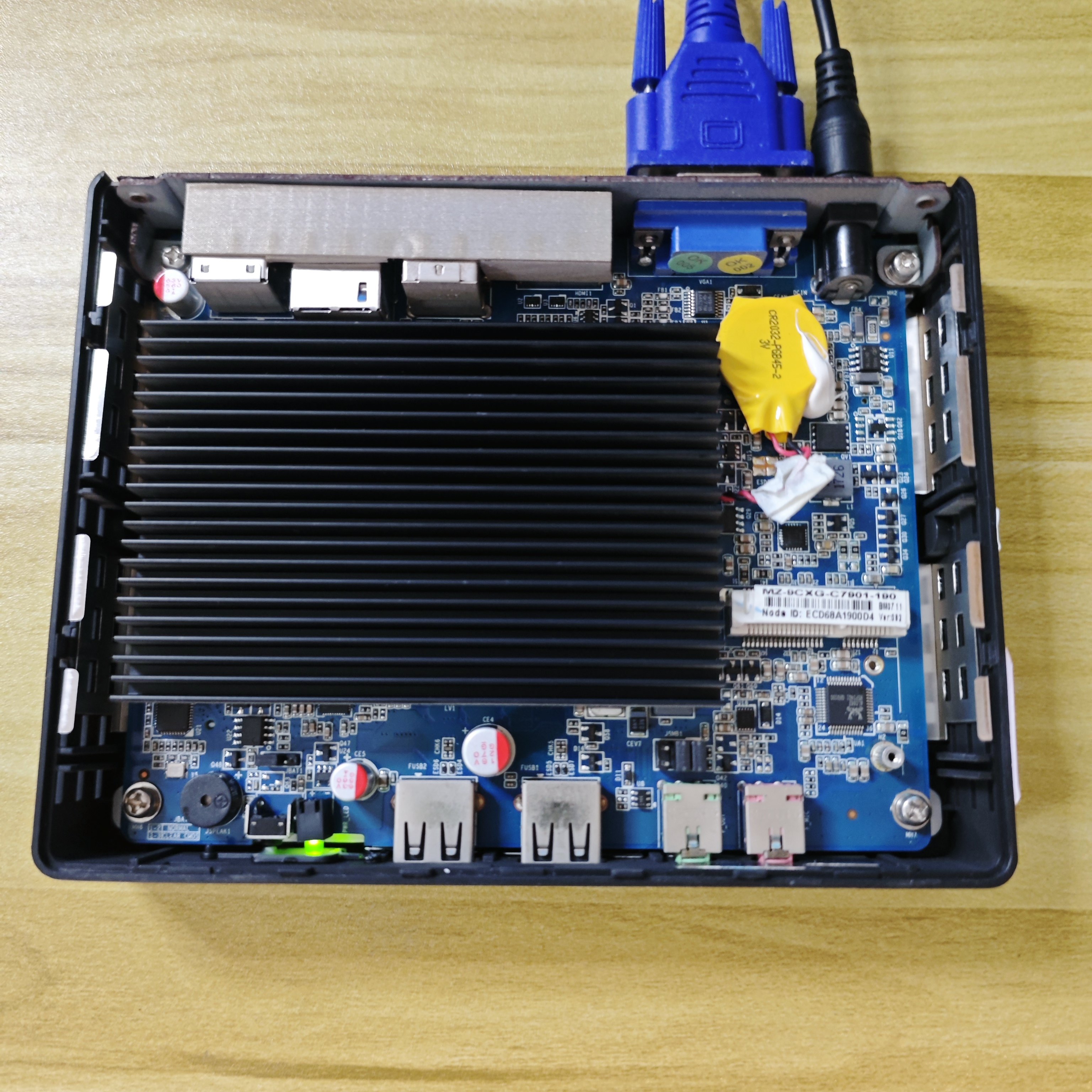 四核J1900迷你电脑win7小主机准系统主机X86微型计算机J1800台式,淘宝优惠券,粉丝福利购,淘宝优惠卷