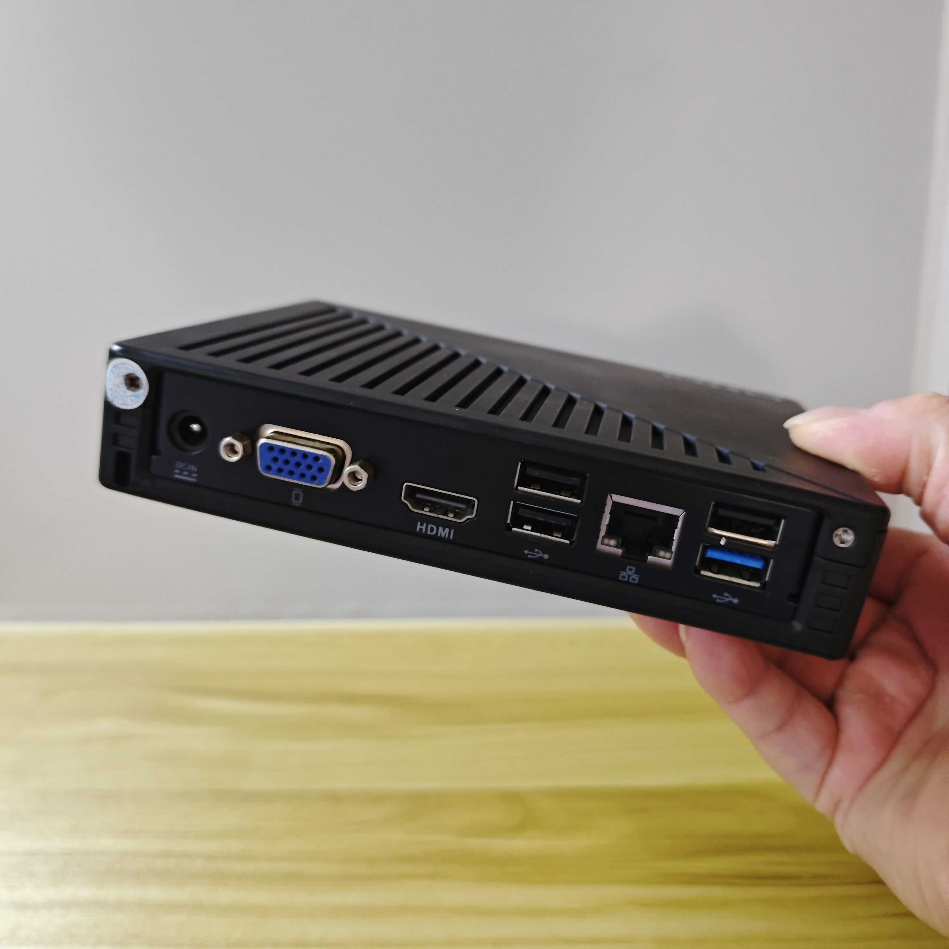 四核J1900迷你电脑win7小主机准系统主机X86微型计算机J1800台式,淘宝优惠券,粉丝福利购,淘宝优惠卷