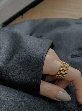 超气质不掉色表带戒指女时尚个性方形食指戒轻奢精致可活动小方戒