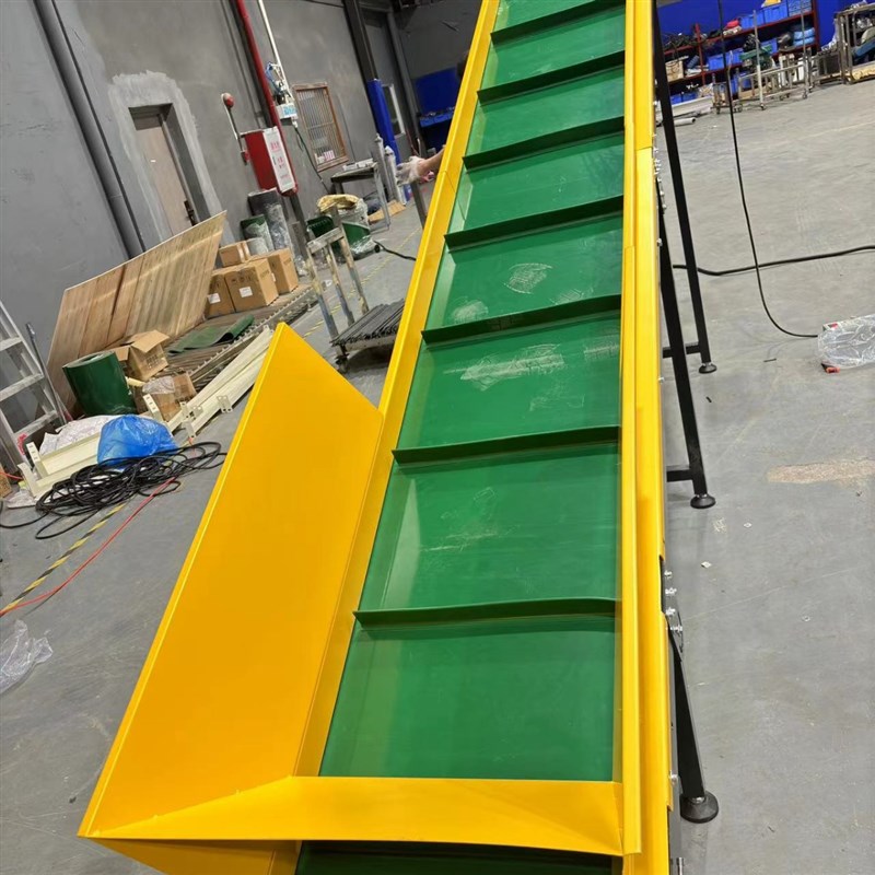 楼梯爬坡a防滑皮带输送机工业仓储物流装卸大倾角可移动传送带设 - 图1