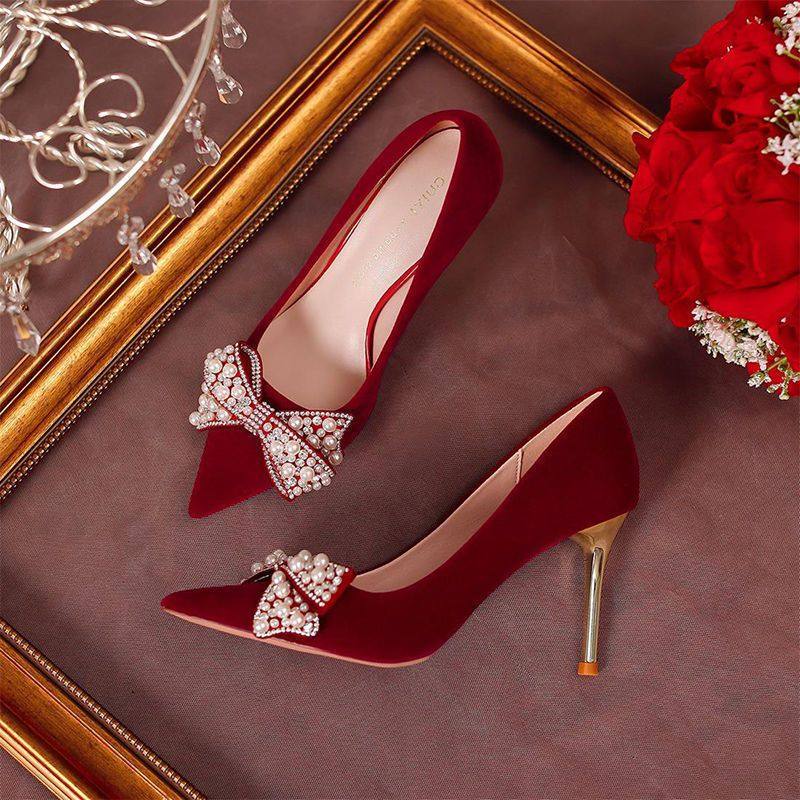 结婚礼服红色婚鞋秀禾婚纱两穿2025新款中式新娘鞋绒面细高跟鞋女,淘宝优惠券,粉丝福利购,淘宝优惠卷