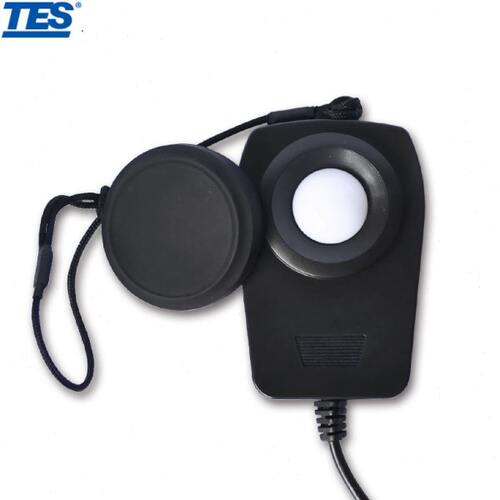 台湾泰仕TES-136色温计色度计高精度色度仪原装亮度仪通量計 - 图2