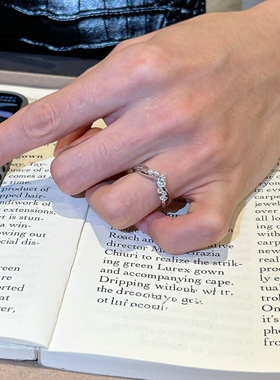 S925纯银爆闪交叉满天星繁花戒指