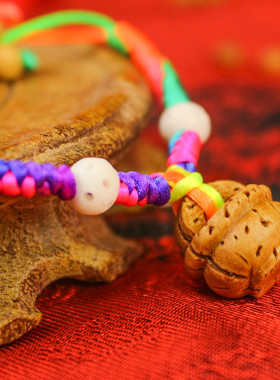 桃核牦牛骨宝宝新生儿童红绳手链脚链婴幼儿五彩绳随身桃篮手串