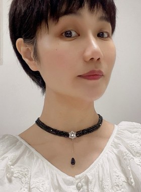 甲状腺术后遮挡疤痕天然黑尖晶石时尚女人味锁骨颈链多层短款项链