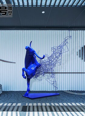 售楼部大型落地牛雕塑摆件酒店大堂楼梯拐角动物铁艺拼接艺术装置