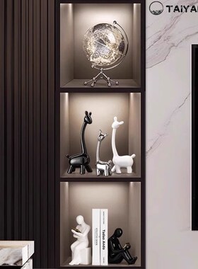 德国轻奢高档别墅大平层酒柜电视柜摆件客厅高端玻璃柜餐边柜装饰