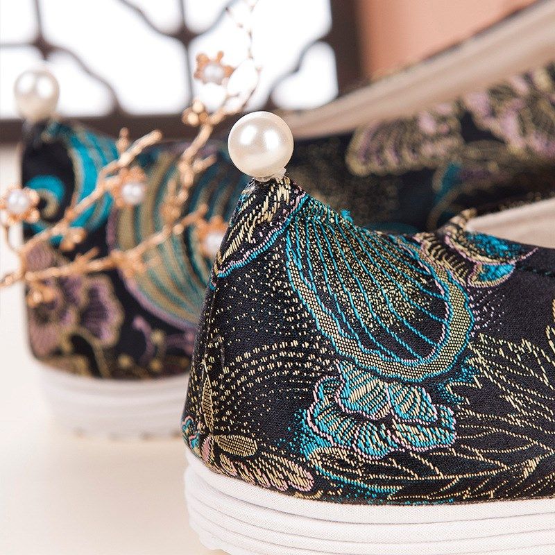 头珠翘头弓鞋古装鞋子女汉服鞋复古搭配马面千层底明制平底绣花鞋,淘宝优惠券,粉丝福利购,淘宝优惠卷