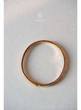 高档合唱诗》 92覆5银镀金设计气质搭手镯简约百气质古拉《丝有礼