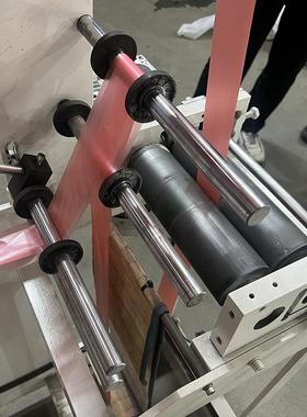 家用穿绳袋垃圾袋制袋机八折连卷穿绳袋制袋机自动收卷制袋机设备