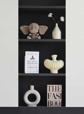 高级感中古风轻法式电视柜家居软装饰品摆件客厅奶油侘寂艺术摆设