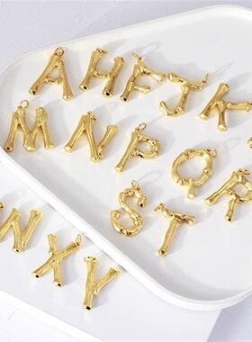 小众设计个性大号字母项链女简约时尚镀真金秋冬新款毛衣链潮女