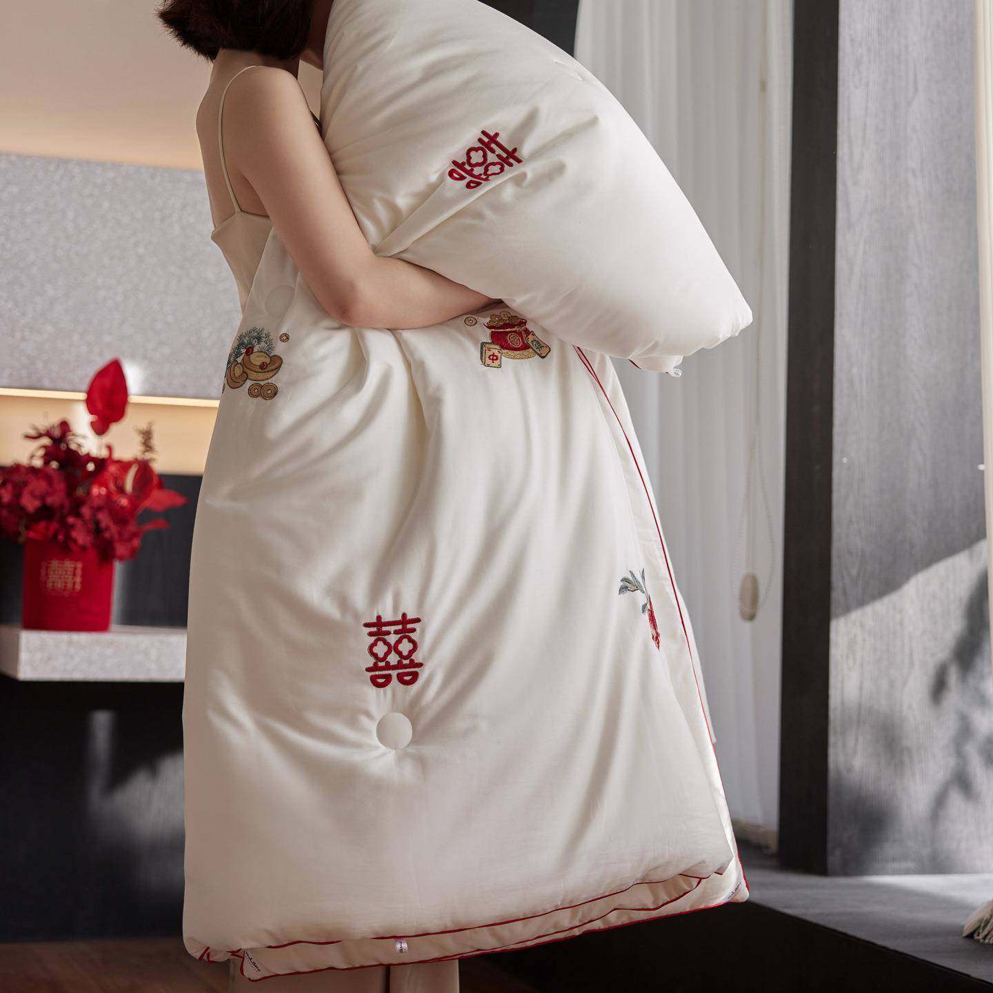 高端长绒棉婚庆被子被芯全棉刺绣春秋被加厚冬被结婚蚕丝蛋白盖被,淘宝优惠券,粉丝福利购,淘宝优惠卷