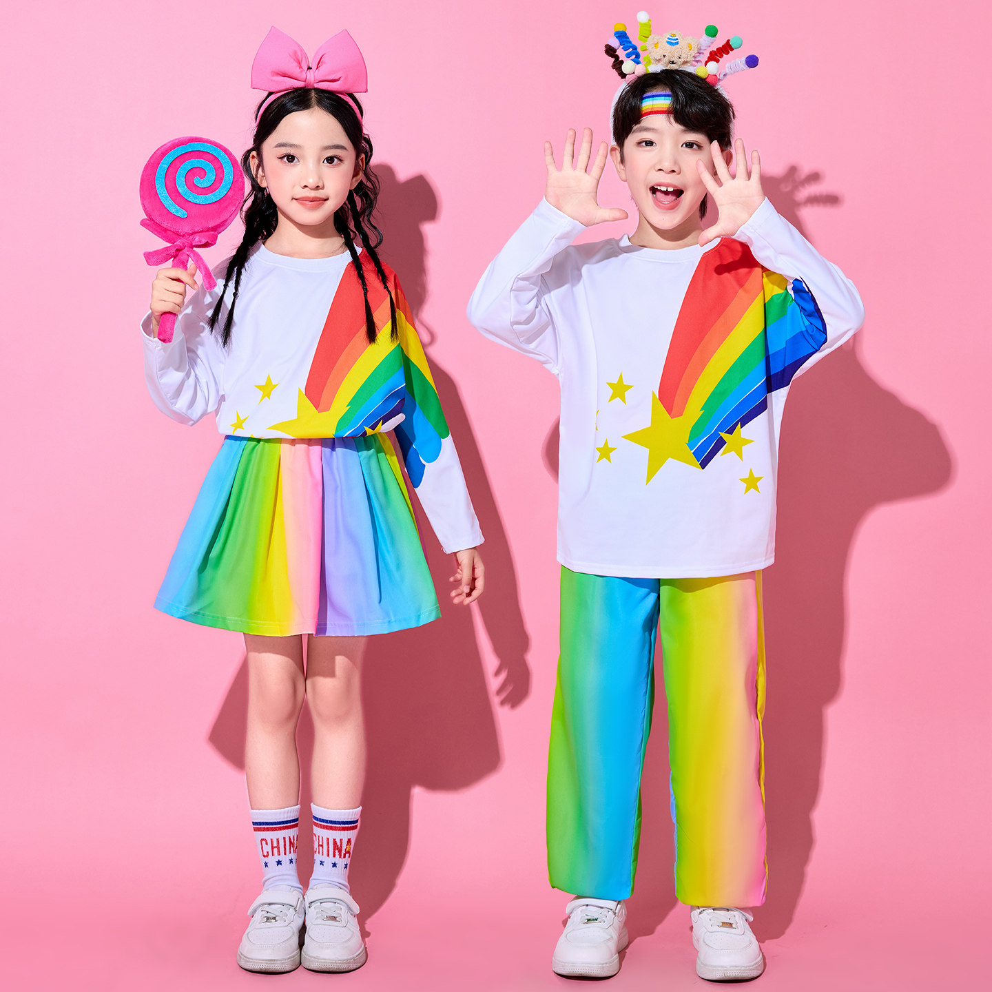 元旦儿童啦啦队演出服幼儿园多巴胺表演服小学生运动会开幕式班服,淘宝优惠券,粉丝福利购,淘宝优惠卷