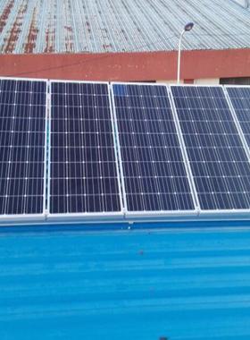 水泥墩固定光伏支架铝合金太阳能支架安装系统